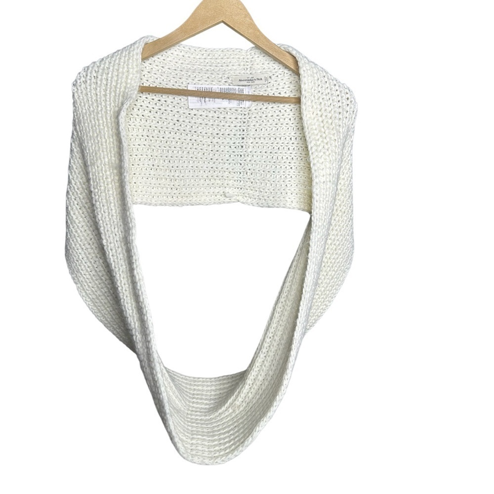 Abercrombie & Fitch | Cream Chunky Knit Infinity Scarf | Cotton Wool Blend - Picture 4 of 4